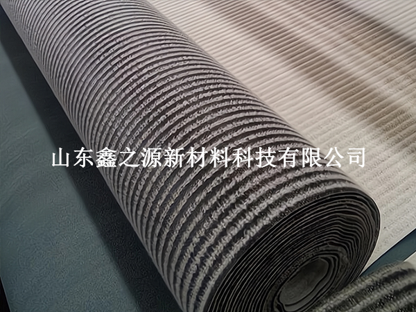 膨潤土防水毯鋪設(shè)后的后期維護技巧：輕松守護，持久防水